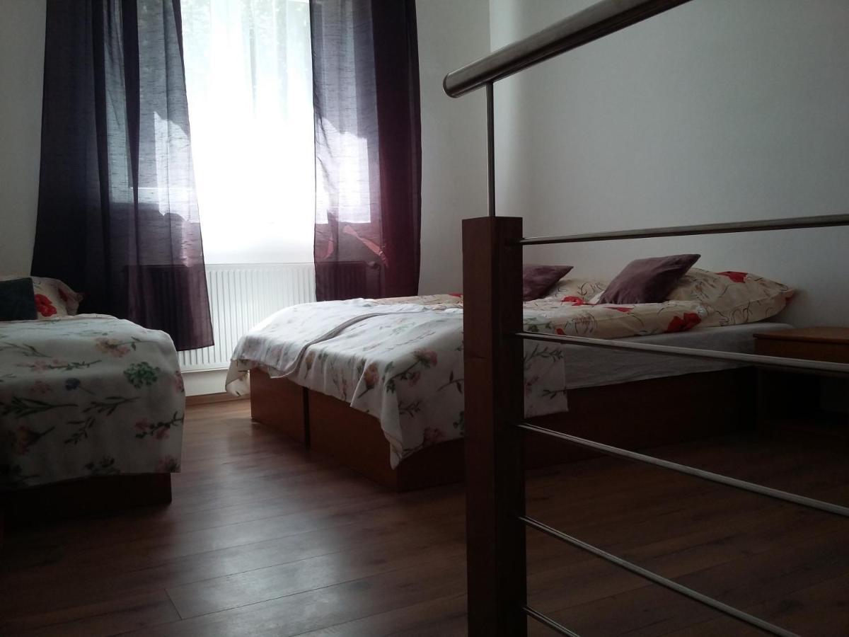 Penzion Smrekovica Ruzomberok Buitenkant foto